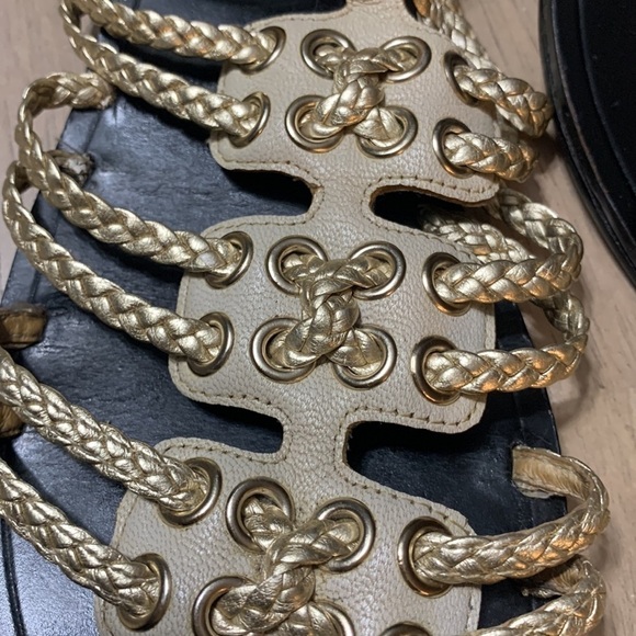 Michael Kors sandal size 7 - Picture 7 of 7